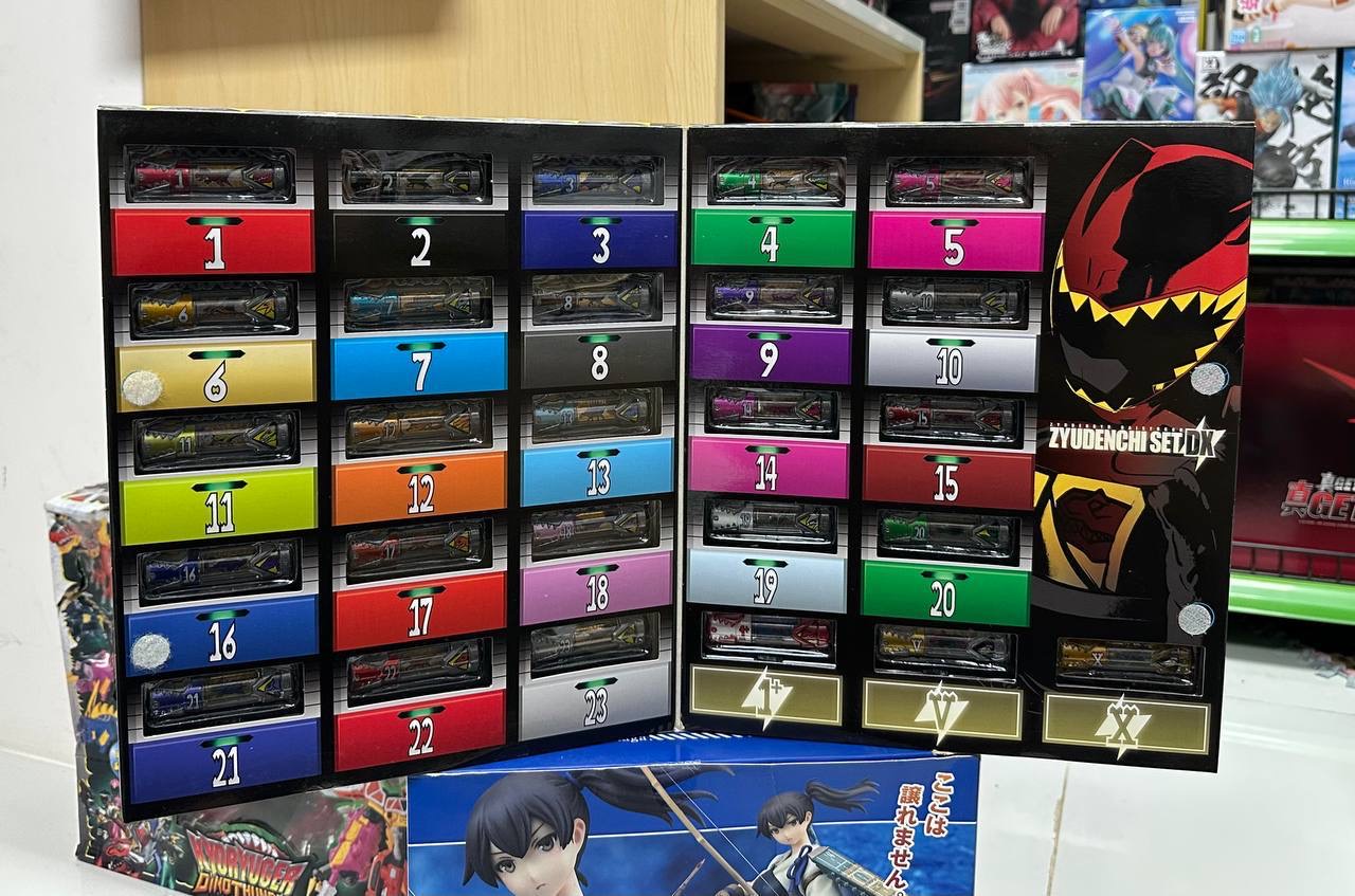 Bandai Zyuden Sentai Kyoryuger Zyudenryu Large Collection Zyudenchi Set DX
