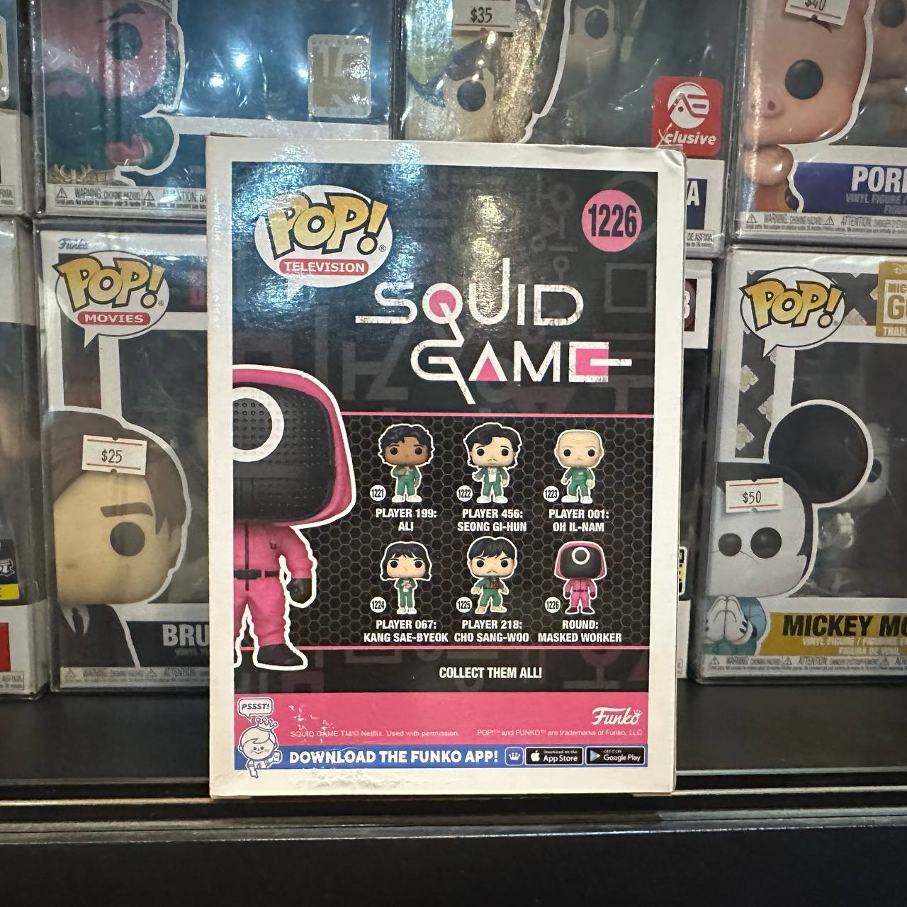 Funko Pop! Netflix Game Masked Worker #1226 + Protector