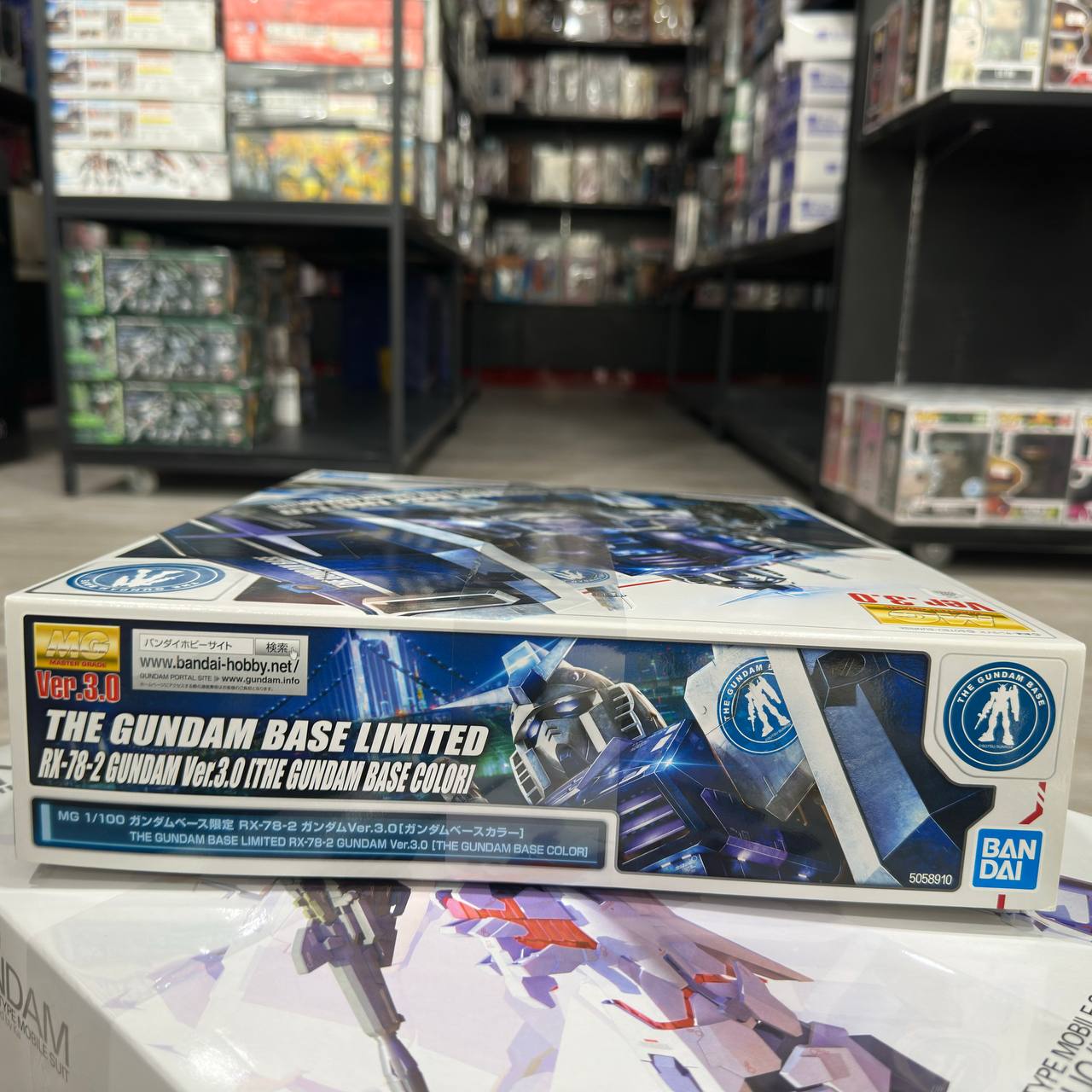 MG 1100 Gundam Base Limited RX-78-2 Gundam Ver. 3.0