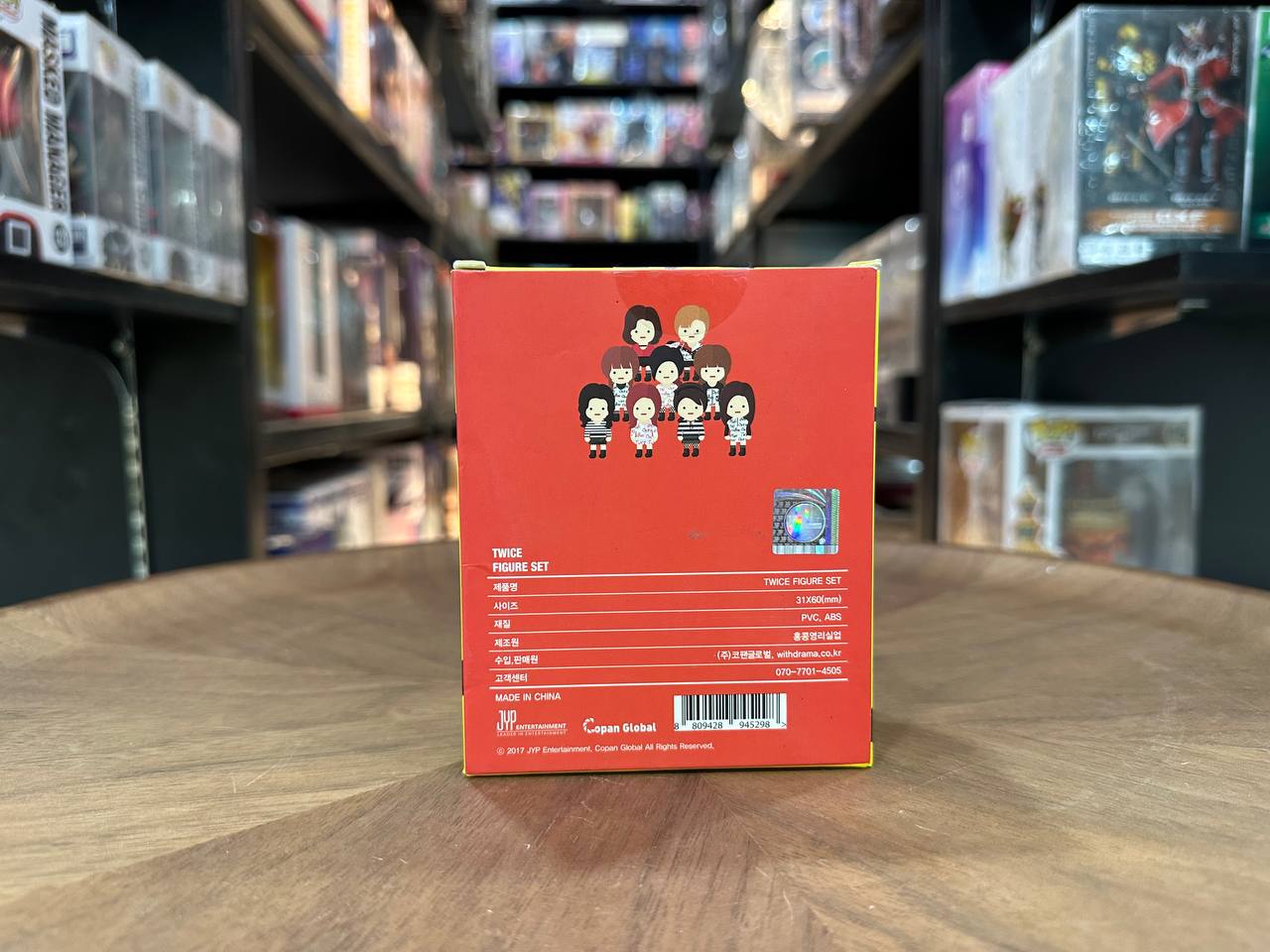 TWICE FIGURES ( Mina ) K-POP OFFICIAL GOODS SEALED/UNOPENED