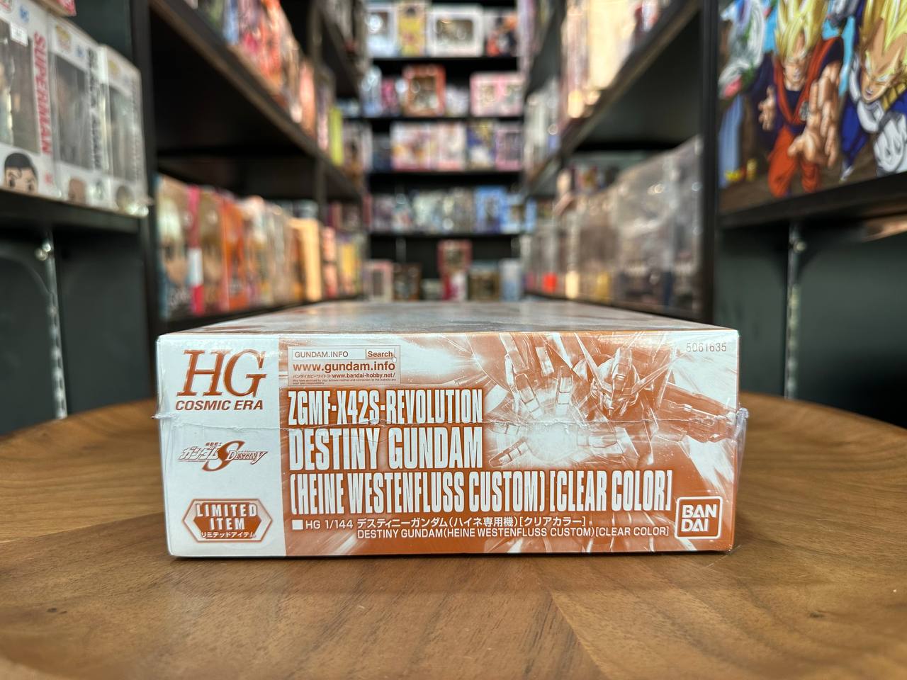 (HG) BANDAI ZGMF-X42S-REVOLUTION DESTINY GUNDAM (HEINE WESTENFLUSS CUSTOM) [CLEAR COLOR] 